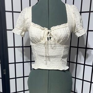 Women's White Eyelet Top-NEW